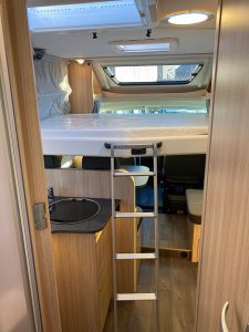 40C5D49E97854243BE38501D23CA890D