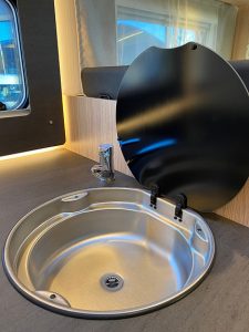 4EFCE04AAC334EAFA38D01DD99C961EE